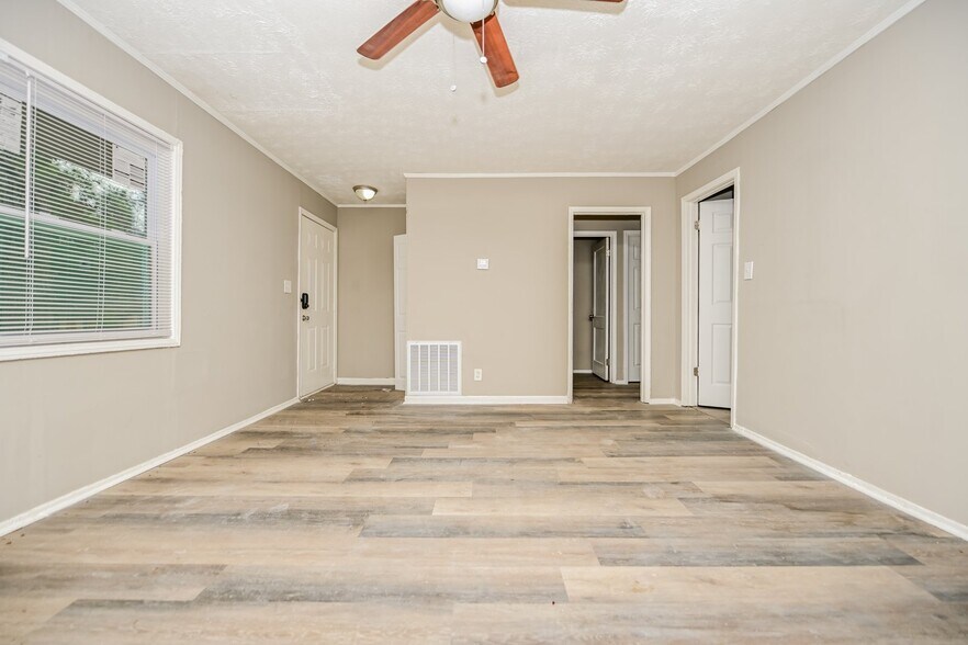 Building Photo - 3525 Travis Blvd