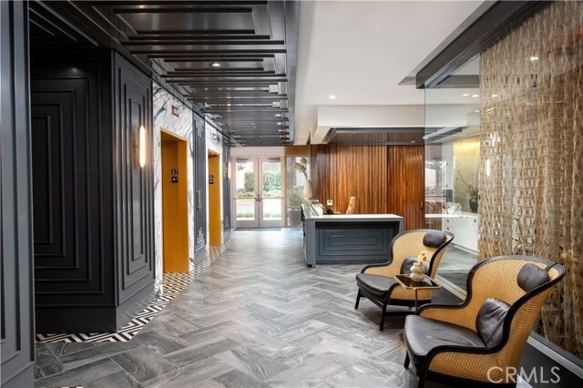 Building Photo - 565 Anton Blvd