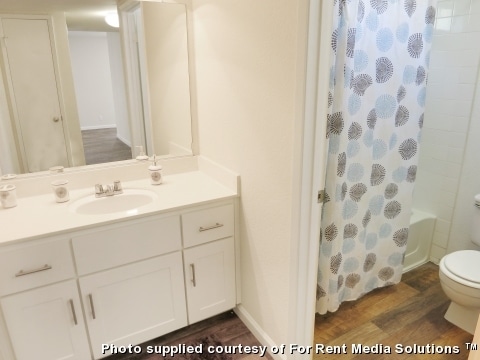 Building Photo - Cirby Oaks Apartment Homes