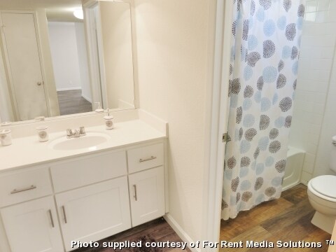 Building Photo - Welcome home to Cirby Oaks apartment homes