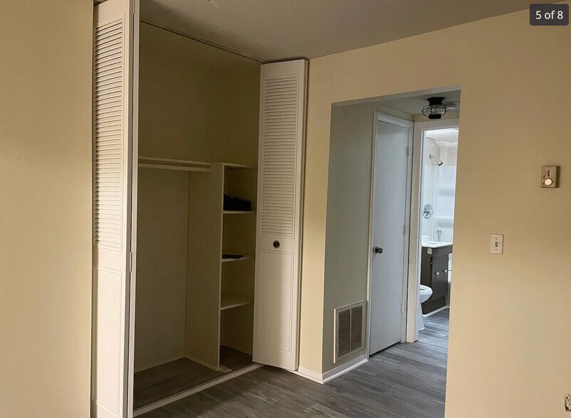 Closet in living room - 52 Shrewsbury Green Dr