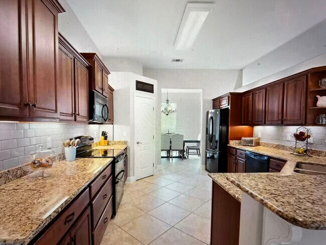 Building Photo - 9722 Misty Meadow Ln