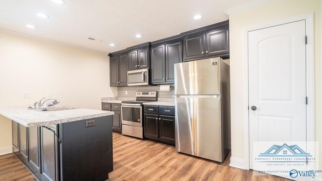 Building Photo - 19227 Racheals Loop