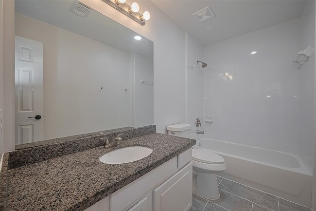 Building Photo - 3223 Candlepine Dr