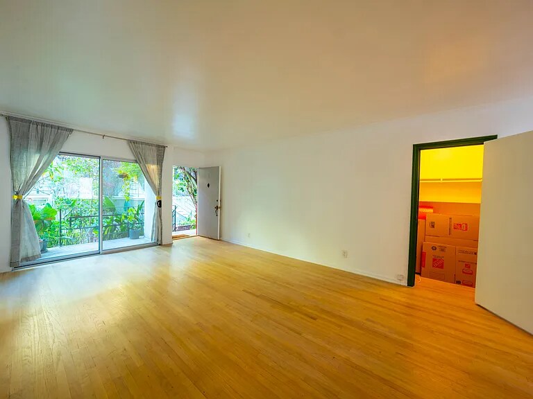 Building Photo - 4507 Finley Ave