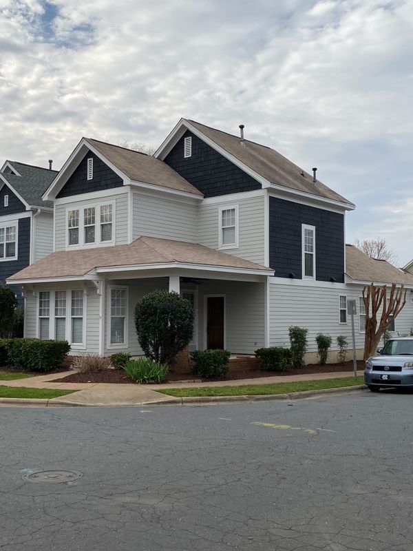 Building Photo - 11334 Charlotte View Dr