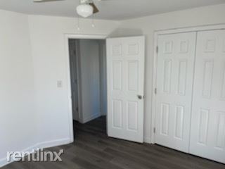 Building Photo - 2 br, 1 bath Duplex - 3702 Killam Ave B