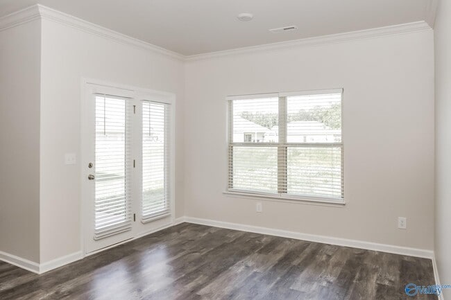 Building Photo - 14853 Norfleet Dr