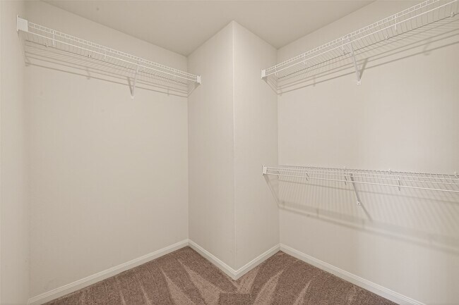 Building Photo - 21218 Echo Manor Dr