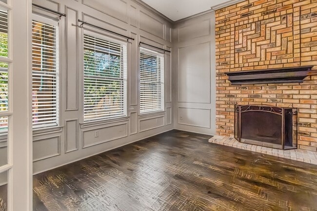 Building Photo - 102 Pebble Beach Dr