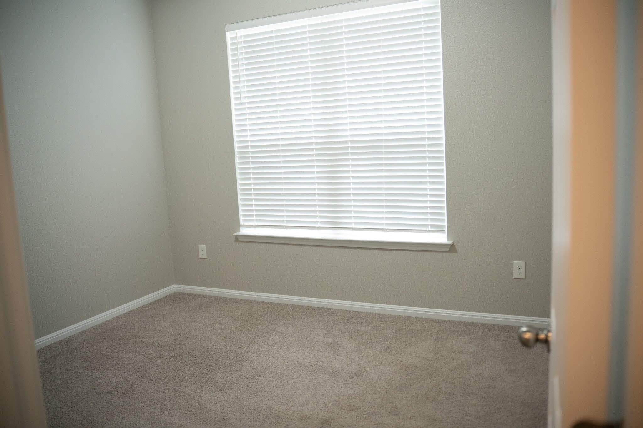 Building Photo - 532 Arrowhead Vine St