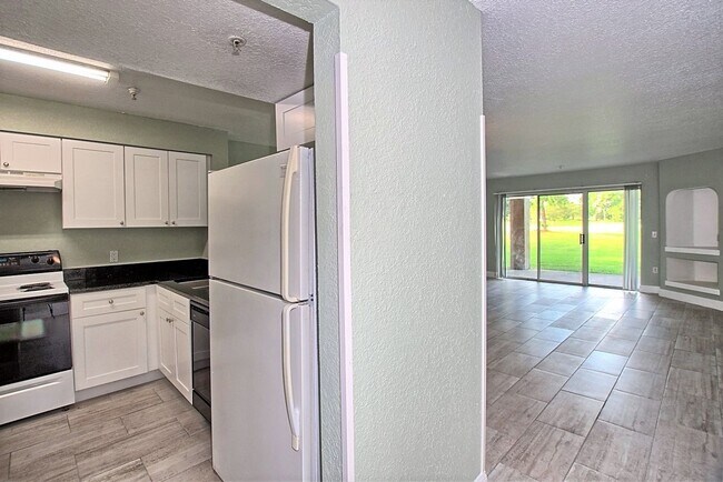 Building Photo - 1 bed/ 1 bath with one car garage in Audub...