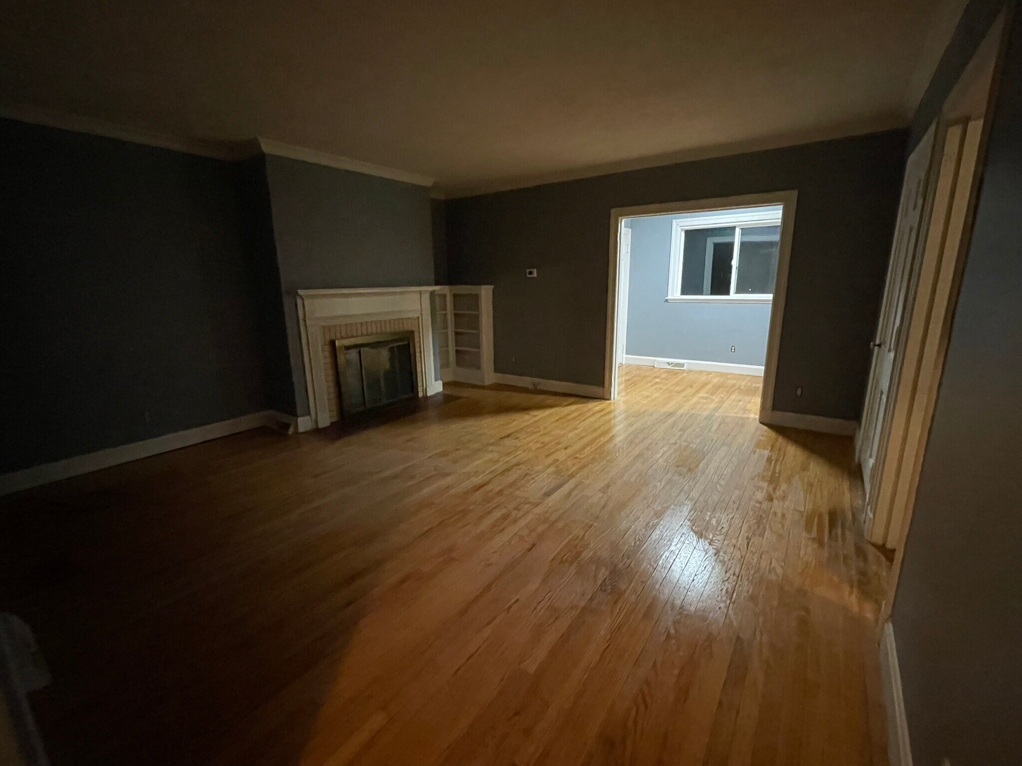 Living Room - 102 N Center St