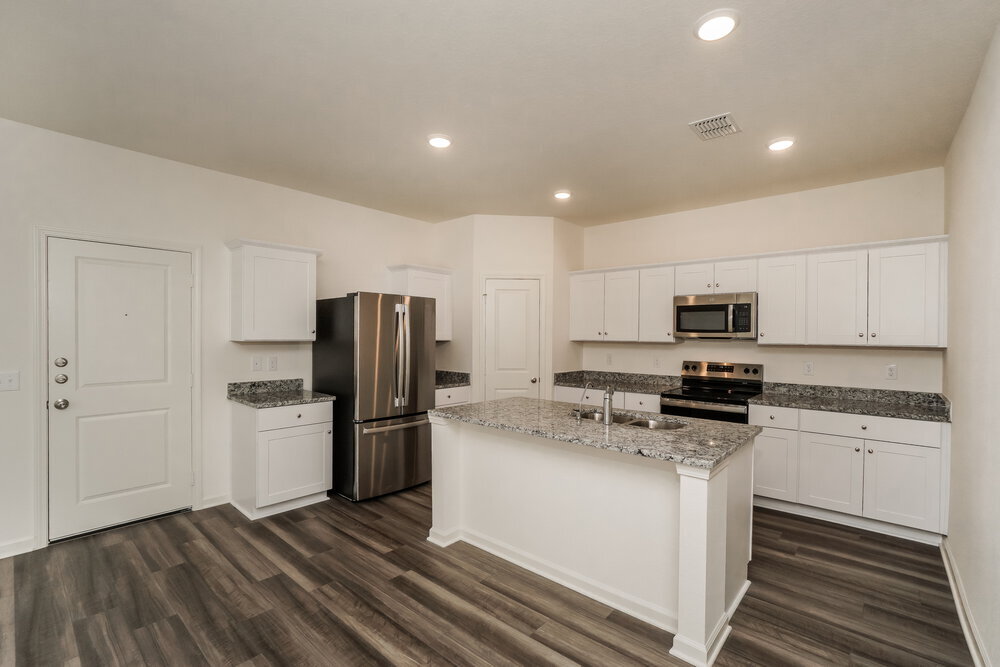 Building Photo - 5549 Bluebell Mdw