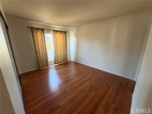 Building Photo - 14758 Magnolia Blvd