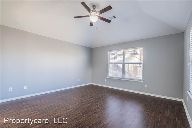 Building Photo - 3027 Cimarron Pass Dr