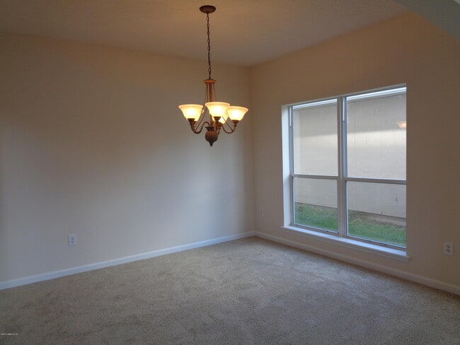 Building Photo - 682 Candlebark Dr