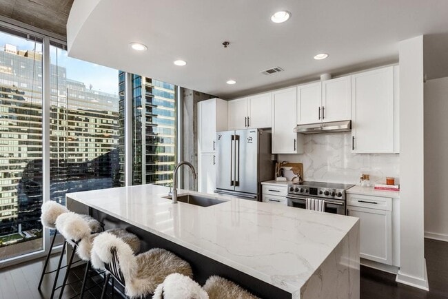 Building Photo - 855 Peachtree St NE