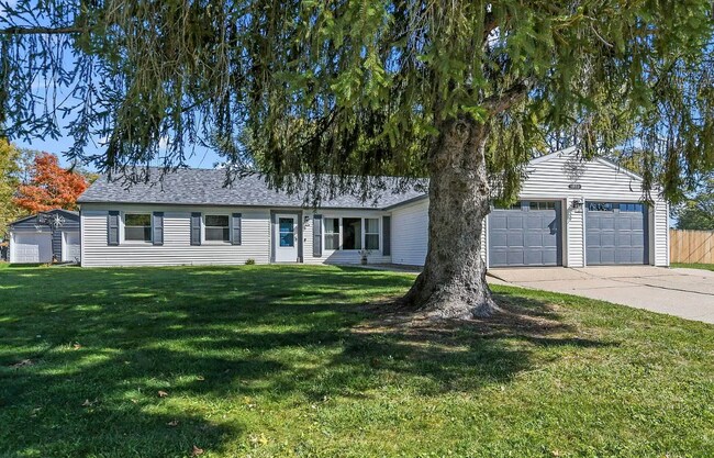 Primary Photo - 300 Willow Glen Way