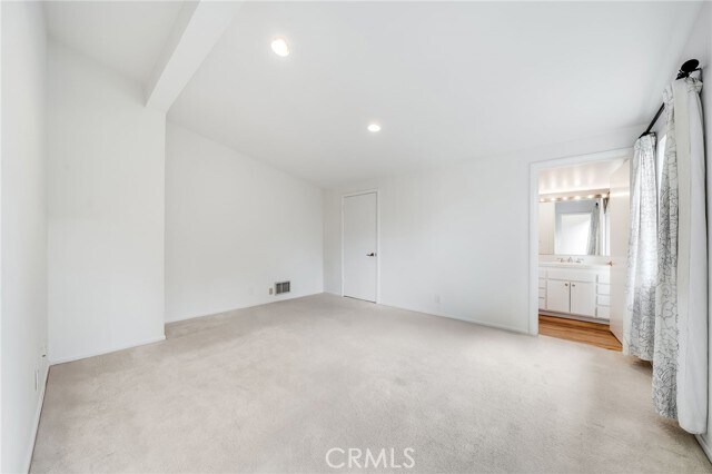 Building Photo - 33932 Granada Dr