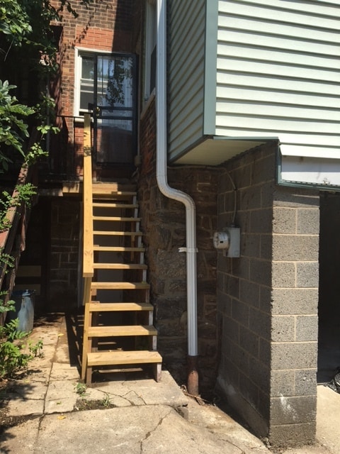 Building Photo - 334 Berkley St