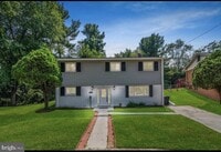 Building Photo - 9802 Cherry Tree Ln