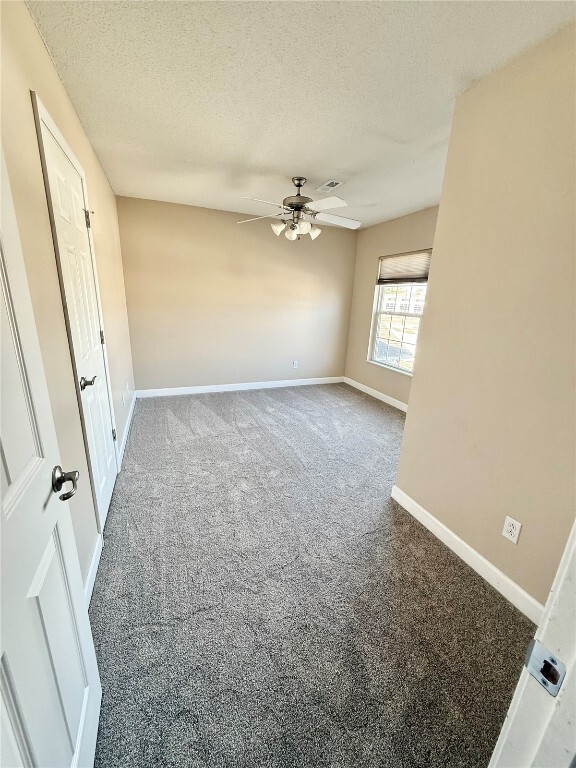 Building Photo - 709 Michael St