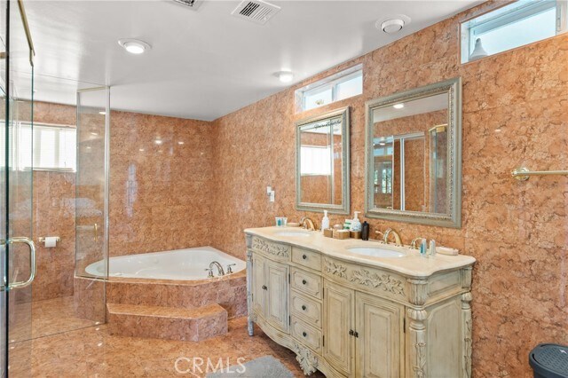 Building Photo - 6045 Sausalito Ave