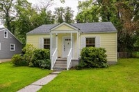 Building Photo - Cozy Home with Porch and Yard
