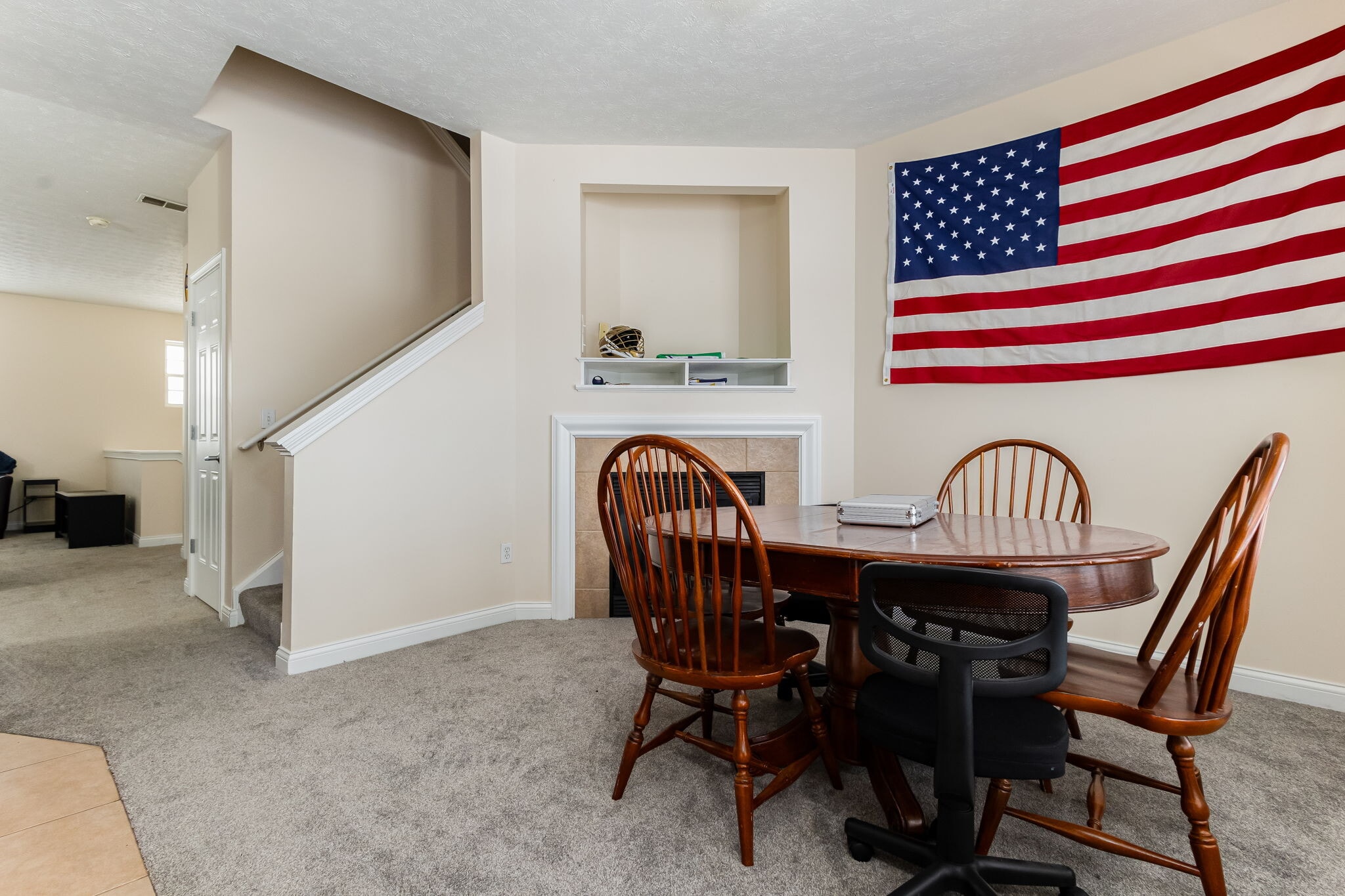 Building Photo - 433 Abbey St