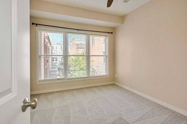 Building Photo - 3 bedroom 2.5 bathroom TownHome // Brookland//Garage Parking & Rooftop Deck