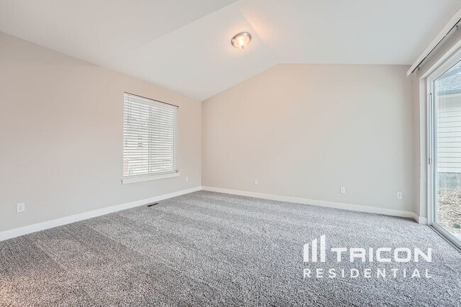 Building Photo - 4947 S Addison Way
