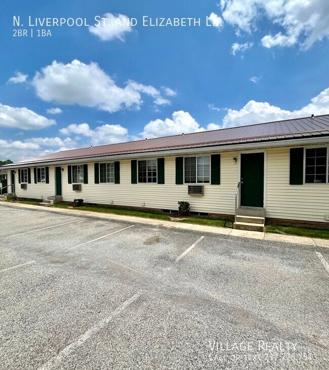 Building Photo - 75 N Liverpool St