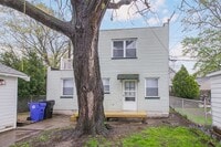 Building Photo - 3822 W 133rd St