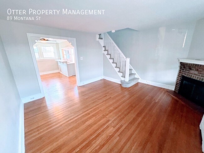 Building Photo - 89 Montana St