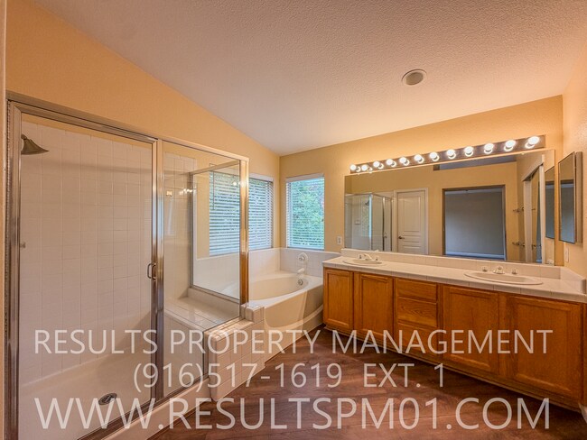 Building Photo - 4891 Knightswood Way