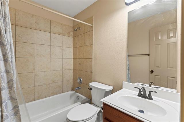 Building Photo - 3824 Vista Mar Dr