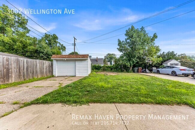 Building Photo - 3002 Wellington Ave