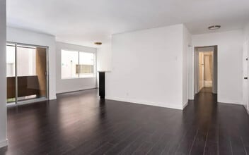 Building Photo - 2065 Rodney Drive