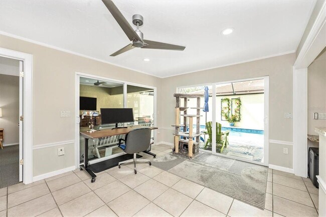 Building Photo - 3905 Glen Oaks Manor Dr