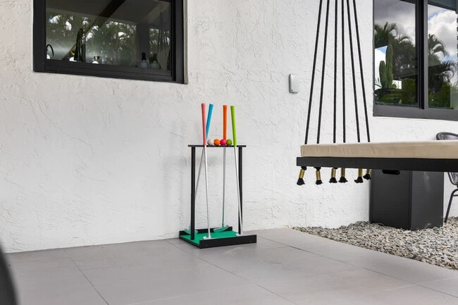 Building Photo - 10366 NW 15th St