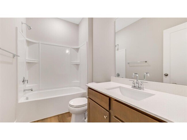 Building Photo - 2149 Westpointe Dr