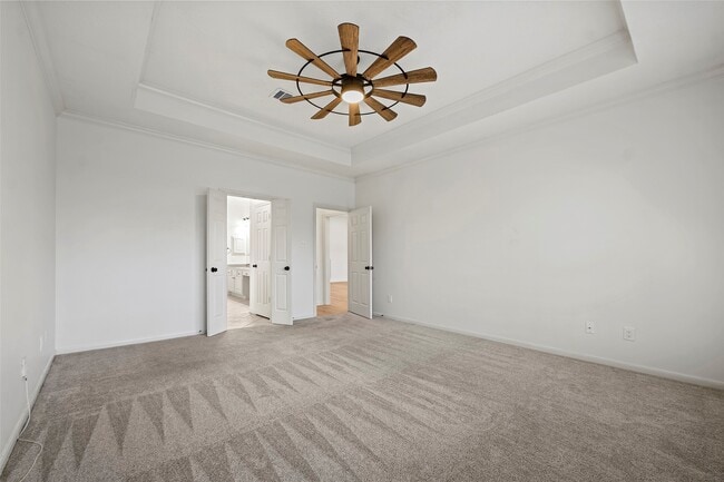 Building Photo - 15106 Vista Heights Dr
