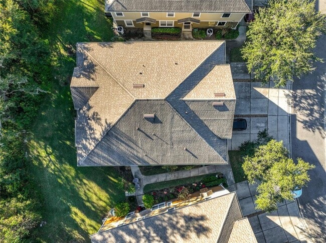 Building Photo - 1500 Broken Oak Dr