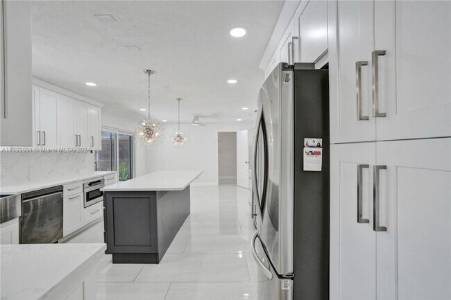 Building Photo - 11280 NW 40th St