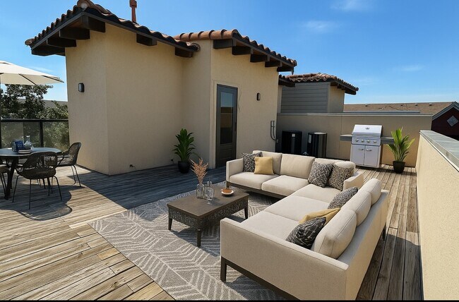 Building Photo - 710 Stanford St