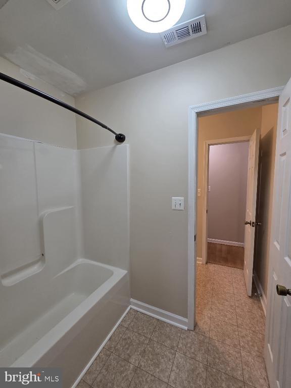 Building Photo - 8214 Howard Trail