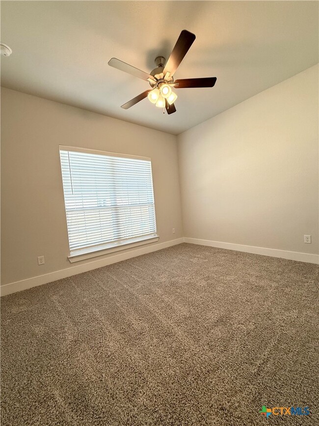 Building Photo - 4561 Allison Dr