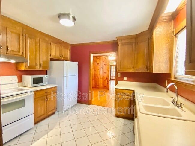 Building Photo - 315 Bunting Point Rd