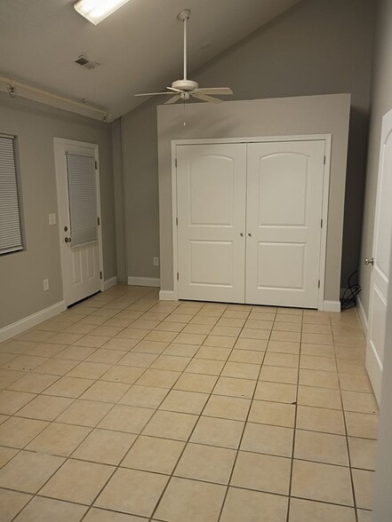 Interior Photo - Burlington Mill Apartments